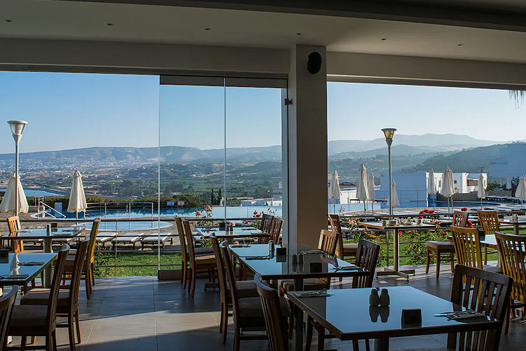 Andriana restaurant in Theo Sunset Bay Hotel Paphos